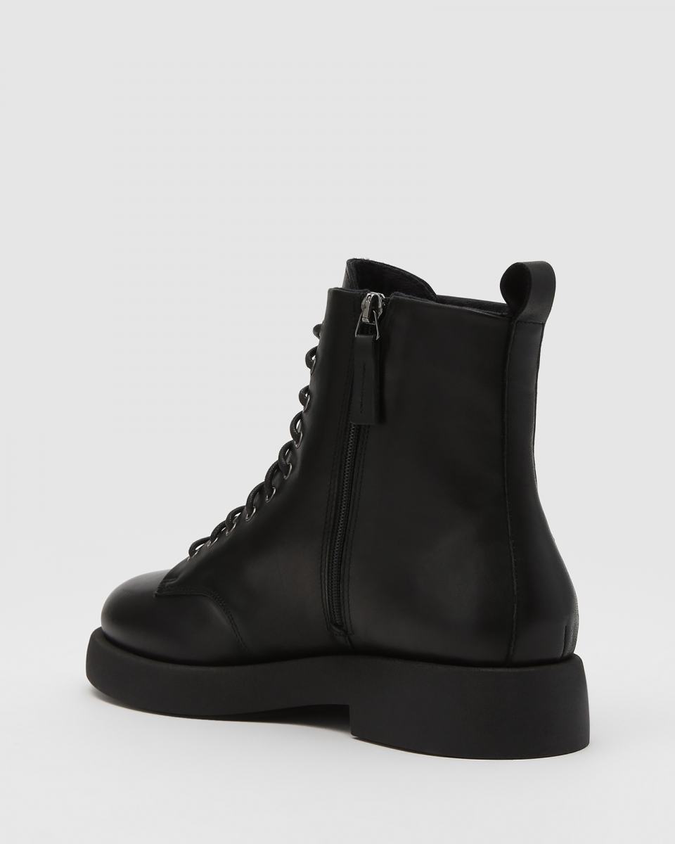 Boots Principe di Bologna 3