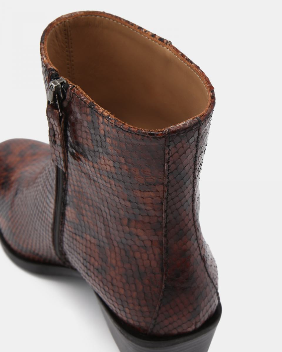 Boots Principe di Bologna 6