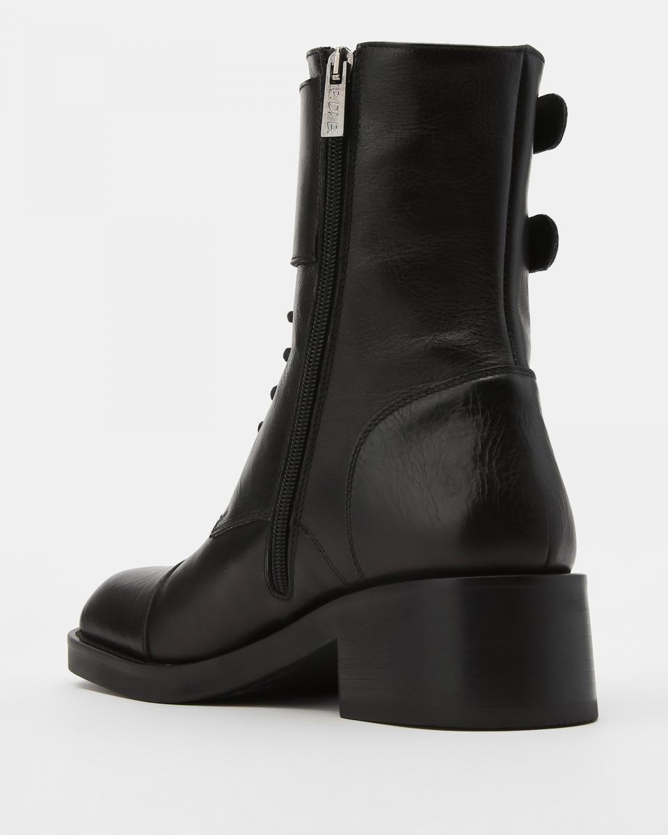 Boots Principe di Bologna 3
