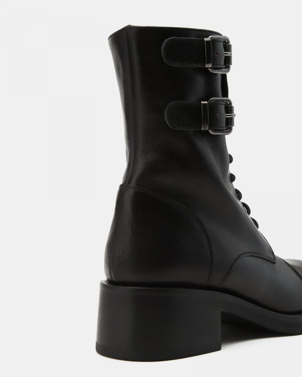 Boots Principe di Bologna 6