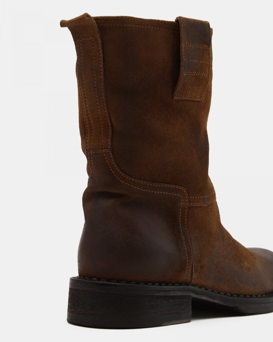 Boots Principe di Bologna 6