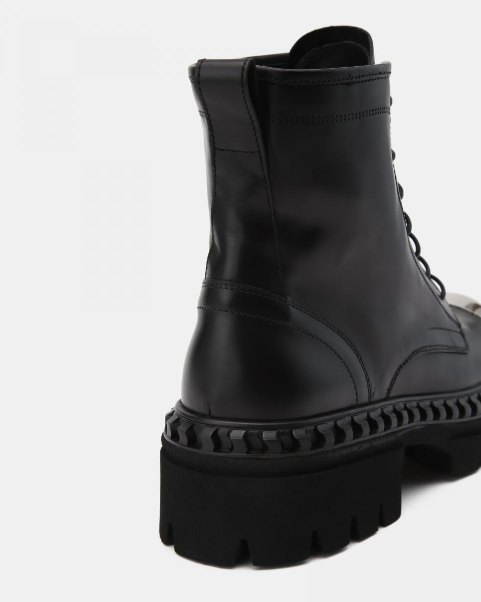 Boots Principe di Bologna 6