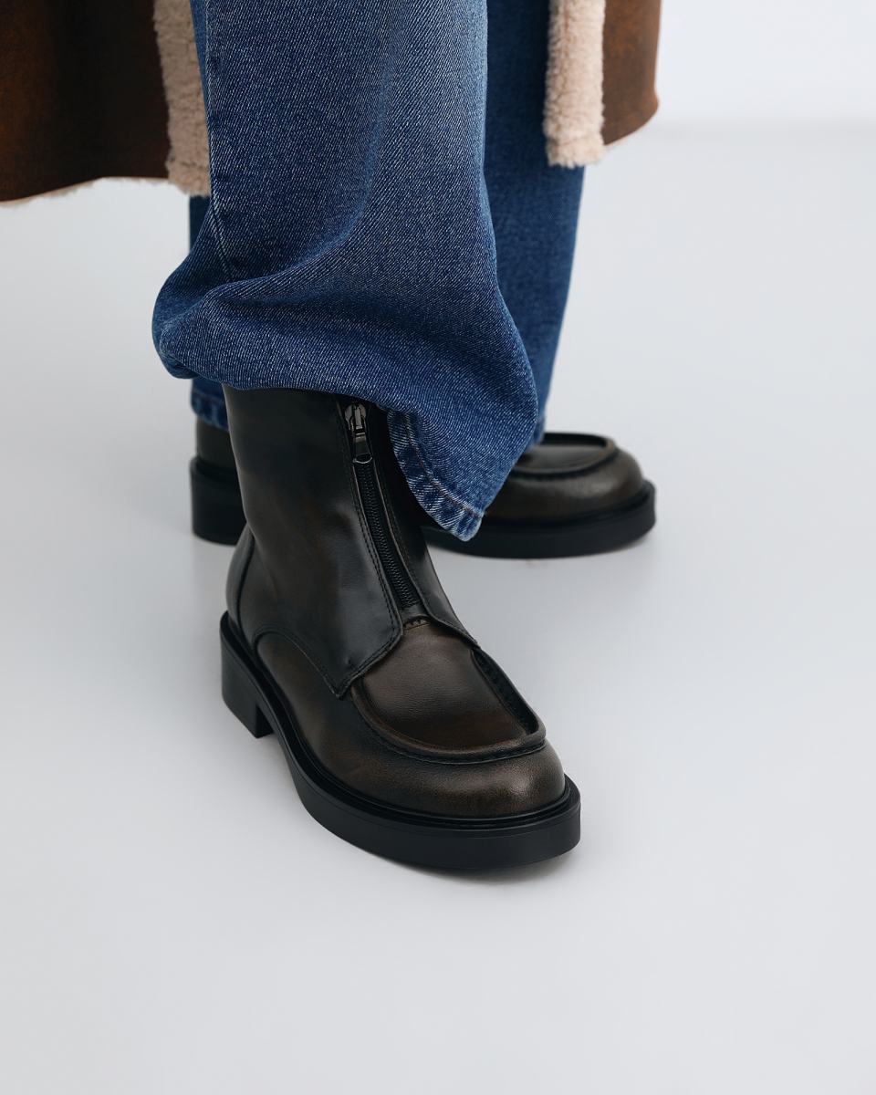 Boots Principe di Bologna 8