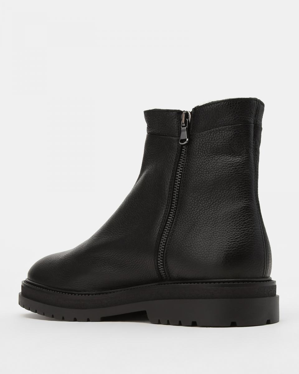 Boots Principe di Bologna 3