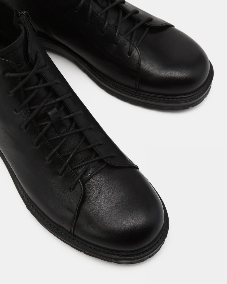 Boots Principe di Bologna 6