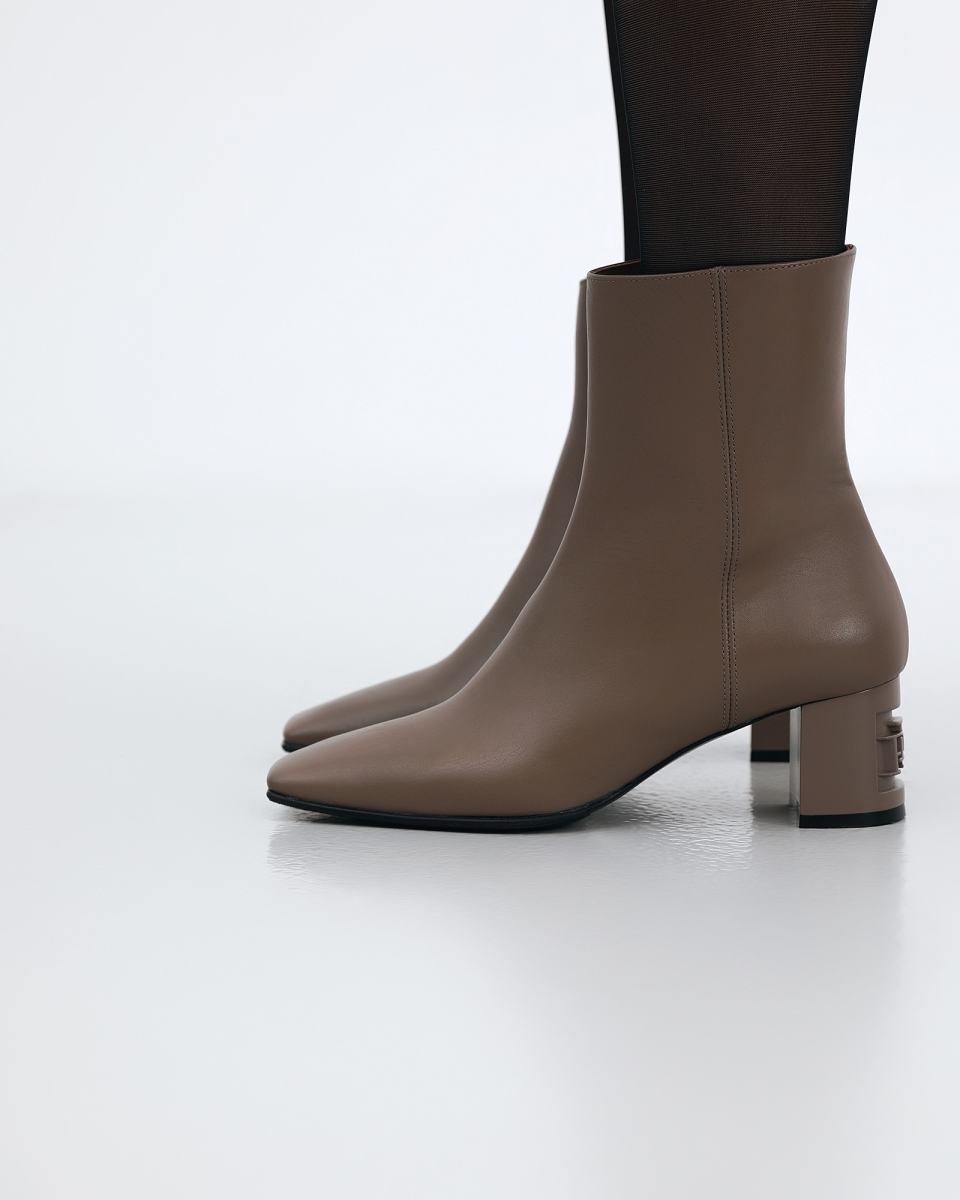 Boots Principe di Bologna 8