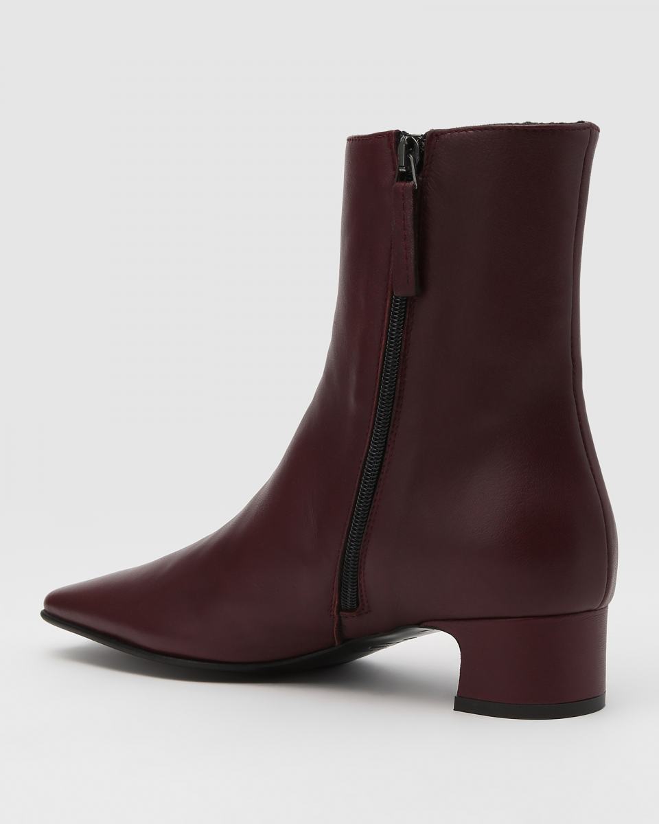 Boots Principe di Bologna 3