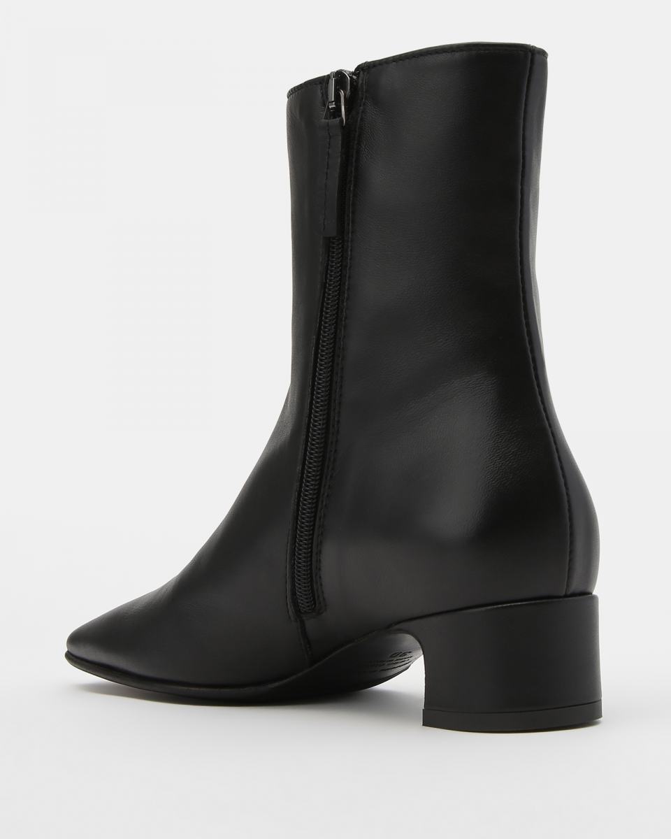 Boots Principe di Bologna 3