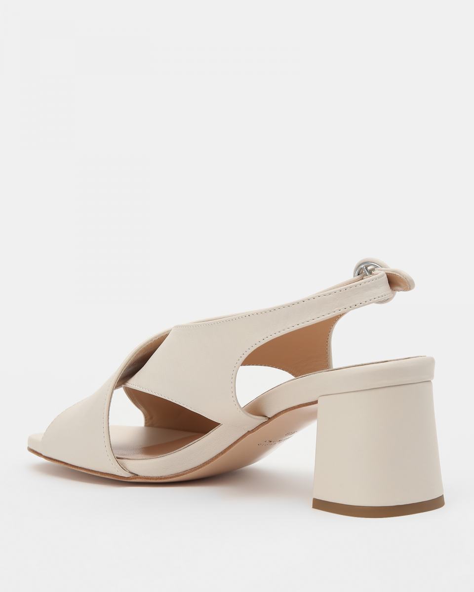 Barefoot sandals Principe di Bologna 3