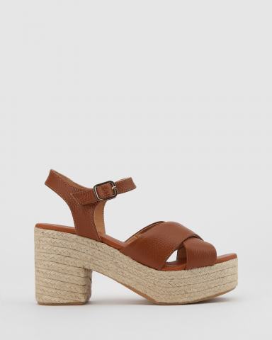 Босоножки ANNA RACHELE 19490₽