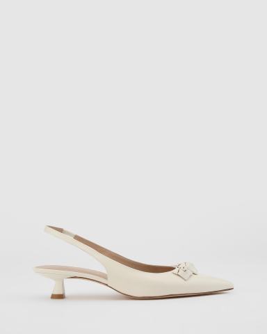 Туфли Stuart Weitzman 77490₽