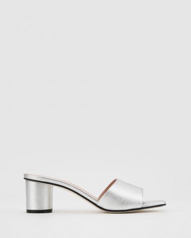 Босоножки Pollini 34990₽