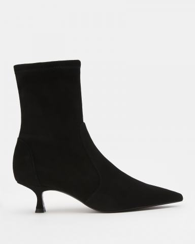 Ботинки Stuart Weitzman 99990₽