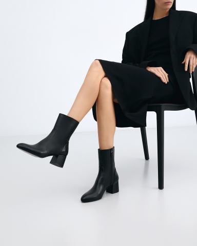Ботинки Stuart Weitzman