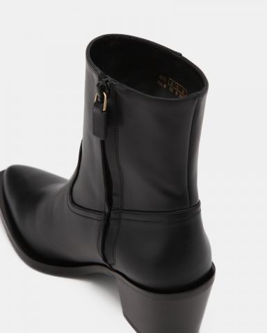 Ботинки Stuart Weitzman