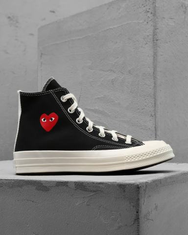 Кроссовки COMME DES GARCONS PLAY 24990₽