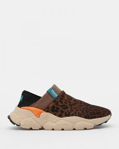 Кроссовки Flower Mountain 19190₽