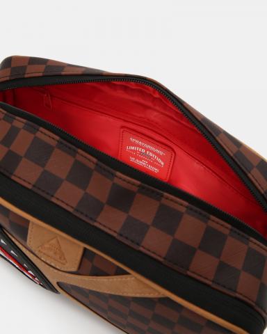 Косметичка SPRAYGROUND