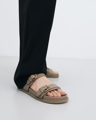 Сандалии AGL