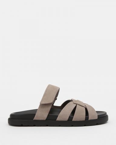 Сандалии Doucals 49990₽