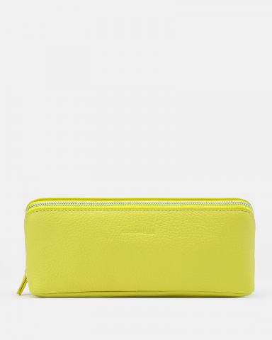 Косметичка Coccinelle 11990₽